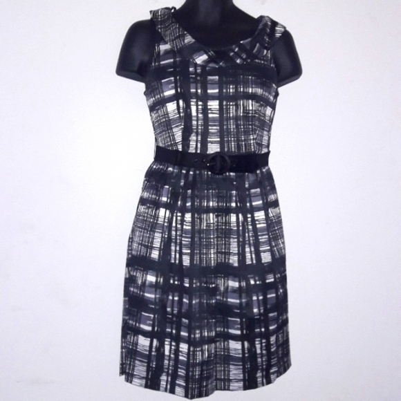 INTRIGUE Black & White Dress, 6 - Picture 8 of 8